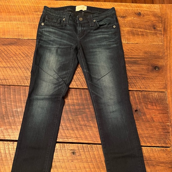 Big Star liv skinny jeans dark wash. Size 26R. - Picture 9 of 10